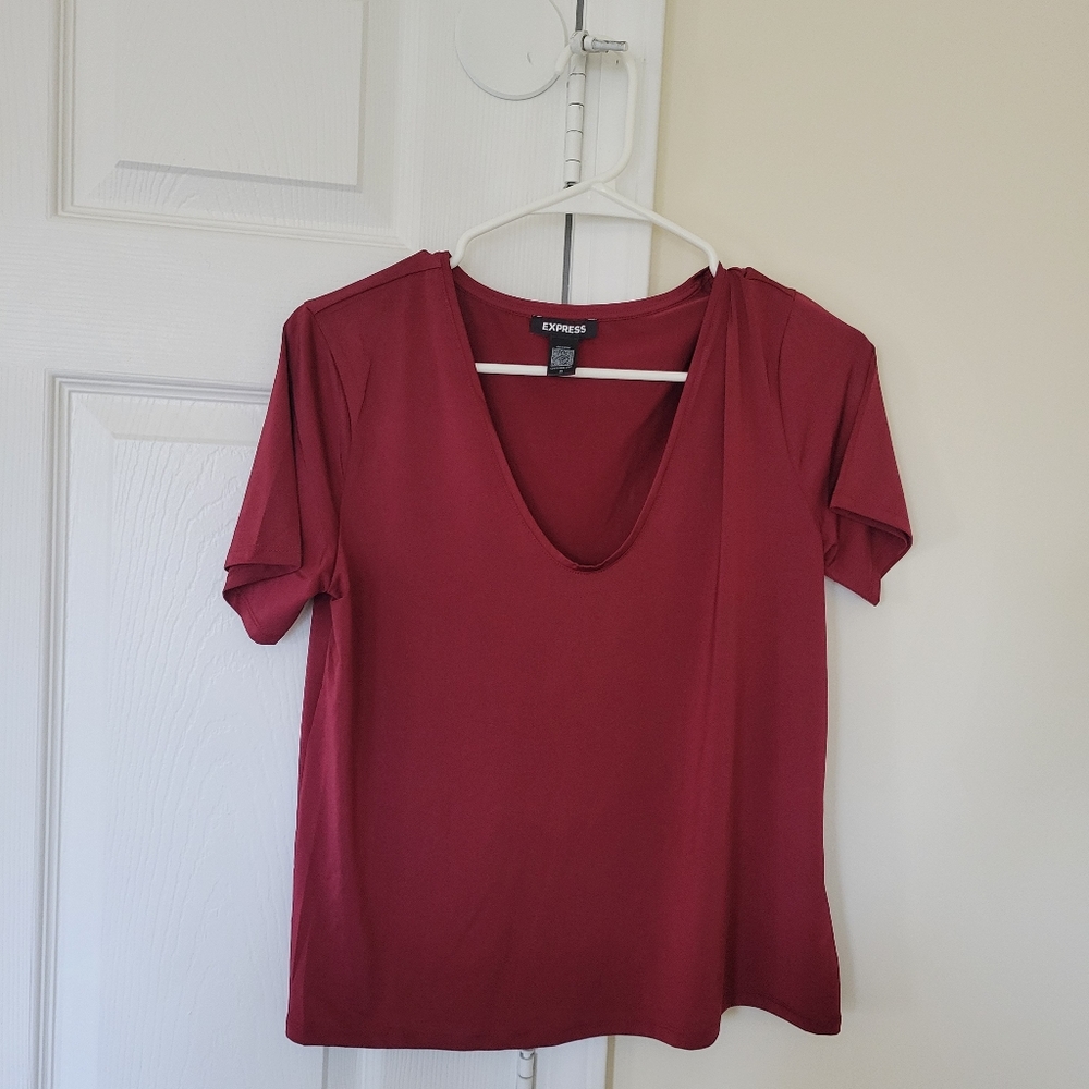Express T-shirt